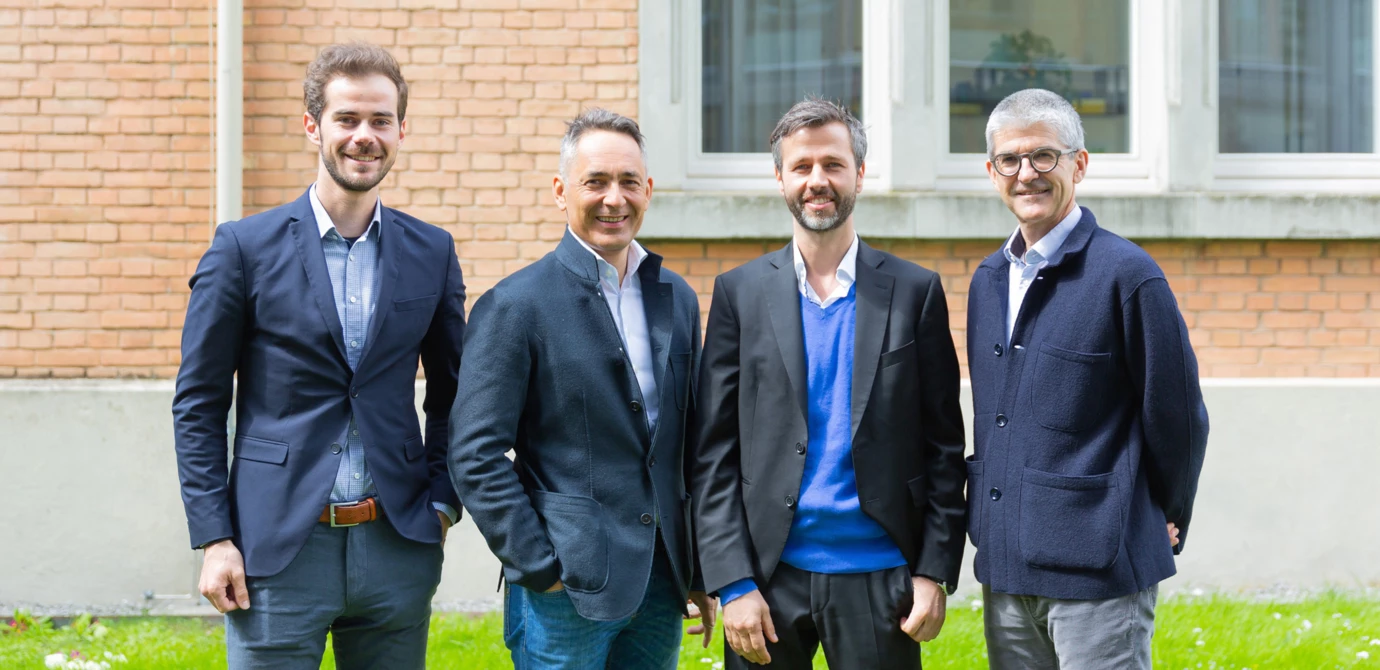 Werden gemeinsam historischen, denkmalgeschützten Gebäuden neues Leben einhauchen (v. l. n. r.): Simon Battlogg (Rhomberg Bau), Hubert Rhomberg (Rhomberg Bau), Martin Jäger (JaKo Baudenkmalpflege) und Ernst Thurnher (Rhomberg Bau) bei der offiziellen Gründung von DenkMalNeo. Werden gemeinsam historischen, denkmalgeschützten Gebäuden neues Leben einhauchen (v. l. n. r.): Simon Battlogg (Rhomberg Bau), Hubert Rhomberg (Rhomberg Bau), Martin Jäger (JaKo Baudenkmalpflege) und Ernst Thurnher (Rhomberg Bau) bei der offiziellen Gründung von DenkMalNeo.